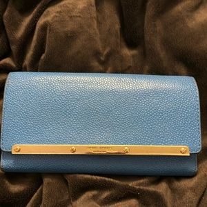 Henri Bendel Wallet